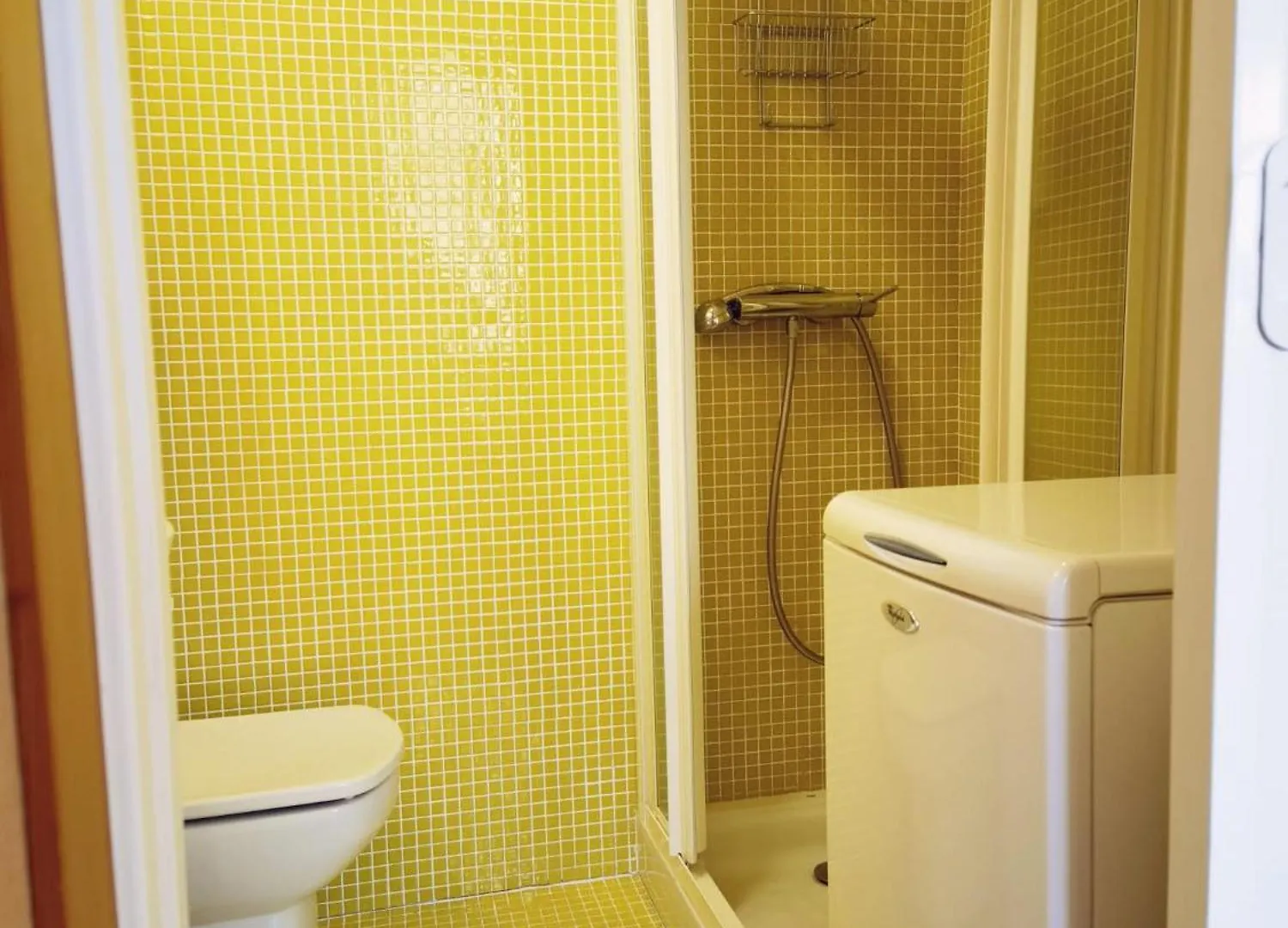 Cozy Studio 6 Min To Alhambra-2 Min To Cathedral Walking Granada
